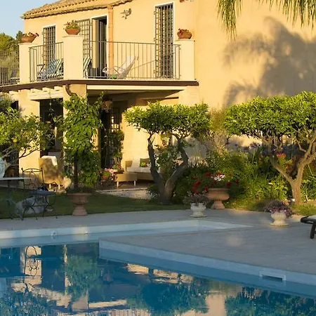 Bed & Breakfast Baglio Sant'andrea 3*