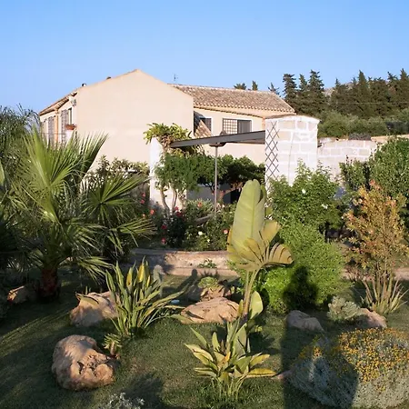 Baglio Sant'andrea 4*