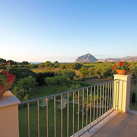Baglio Sant'andrea Bed & Breakfast Valderice