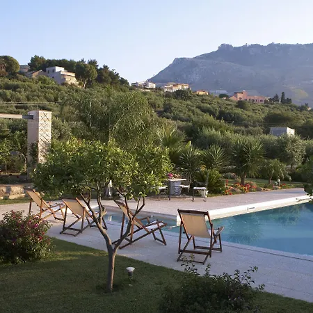 Bed & Breakfast Baglio Sant'andrea 4*
